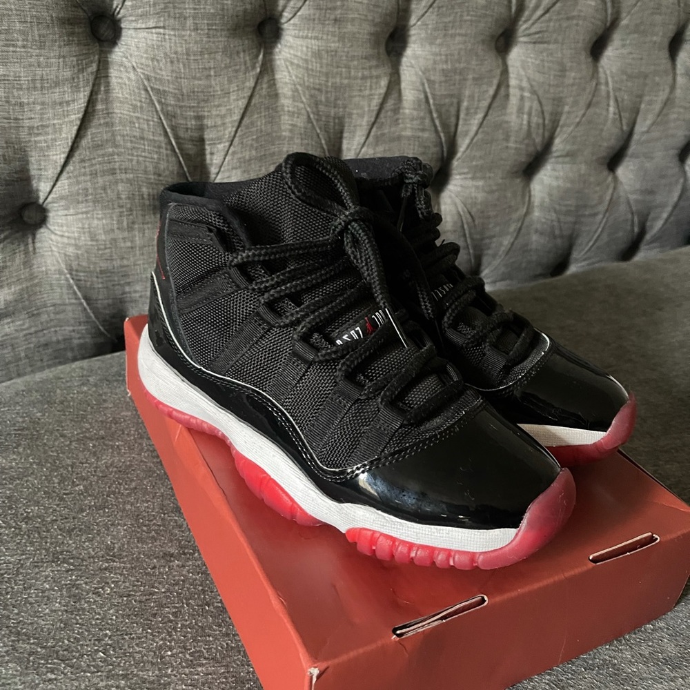 Bred 11s sz 4.5
